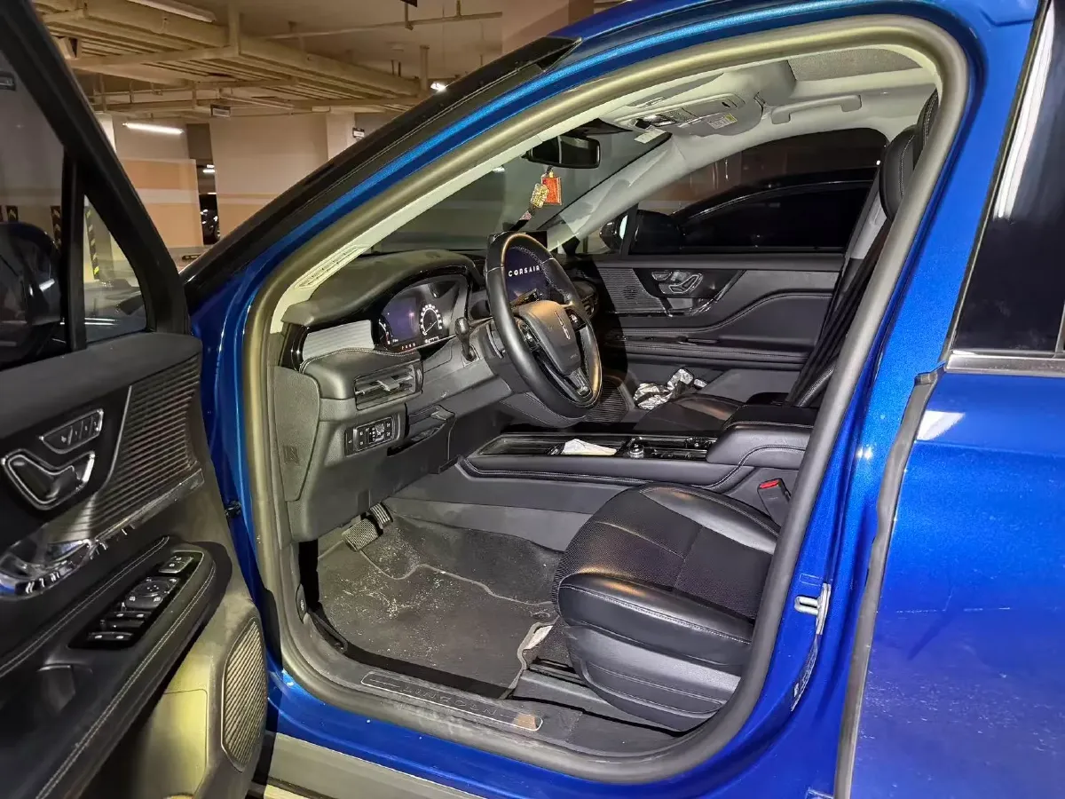 2021 Lincoln Corsair 2.0T 245HP L4 8AT,autocango,china used car exporter,china ev exporter,chinese used car exporter,chinese used ev exporter