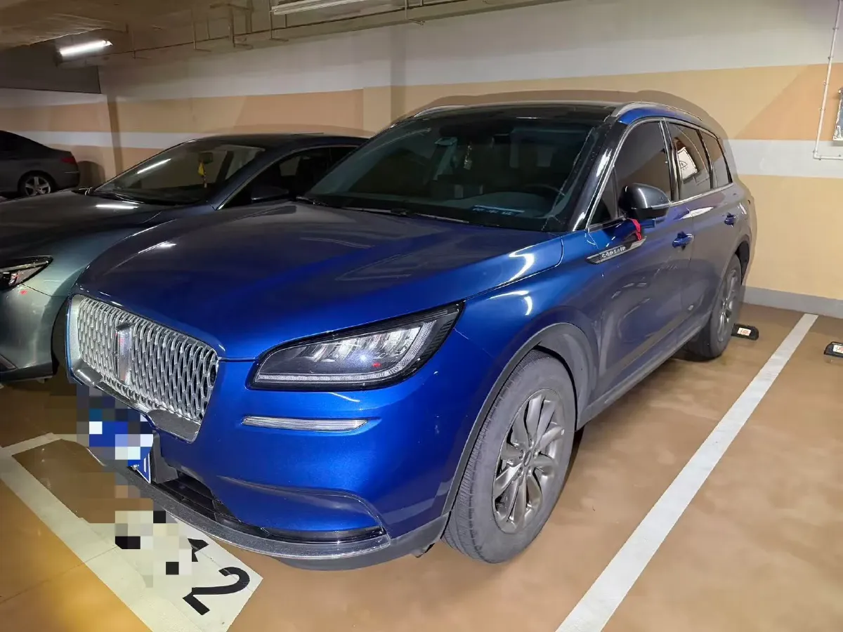 2021 Lincoln Corsair 2.0T 245HP L4 8AT,autocango,china used car exporter,china ev exporter,chinese used car exporter,chinese used ev exporter