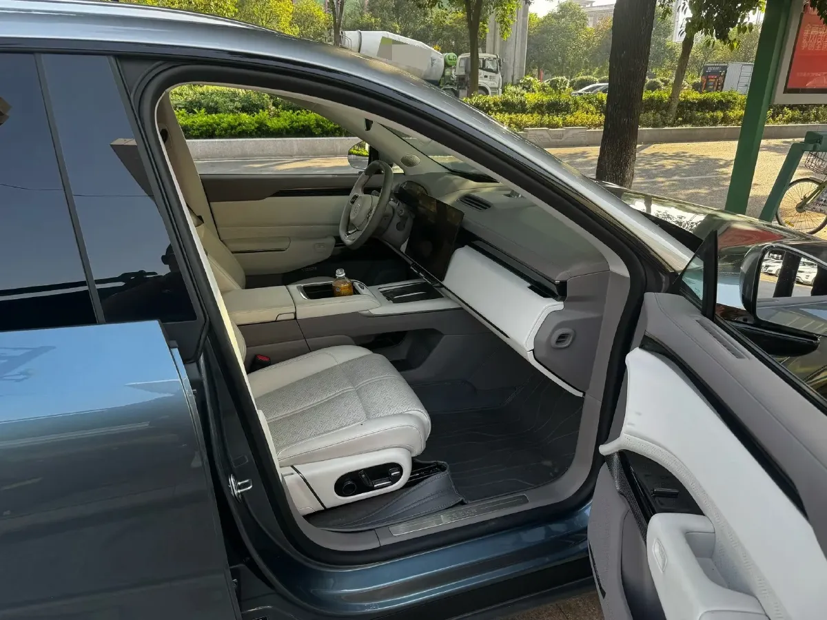 2025 Zeekr 7X BEV 75KWH,autocango,china used car exporter,china ev exporter,chinese used car exporter,chinese used ev exporter