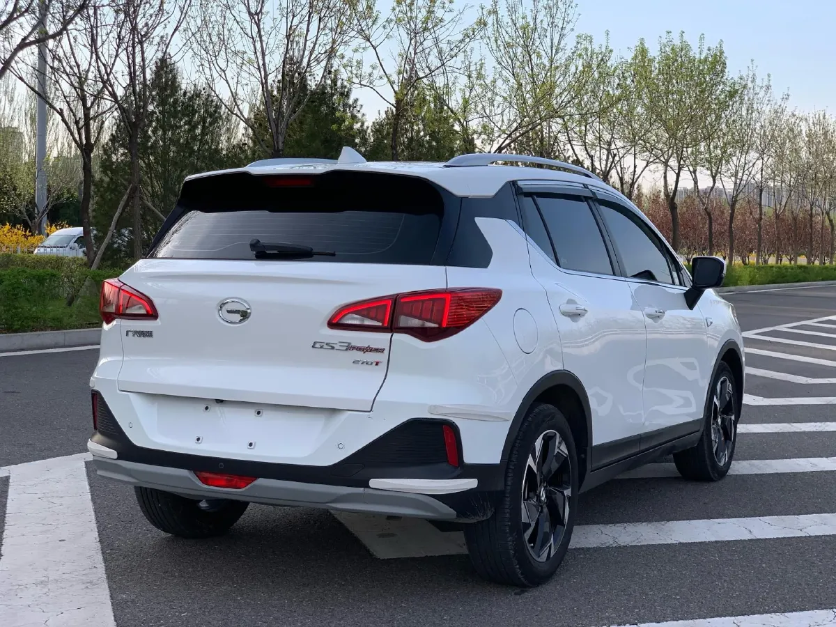 2022 GAC Trumpchi GS3 1.5T 169HP L4 6AT,autocango,china used car exporter,china ev exporter,chinese used car exporter,chinese used ev exporter