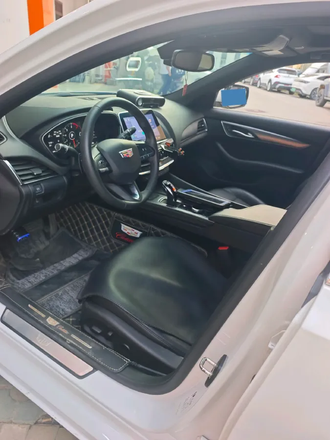 2023 Cadillac CT5 2.0T 237HP L4 10AT,autocango,china used car exporter,china ev exporter,chinese used car exporter,chinese used ev exporter