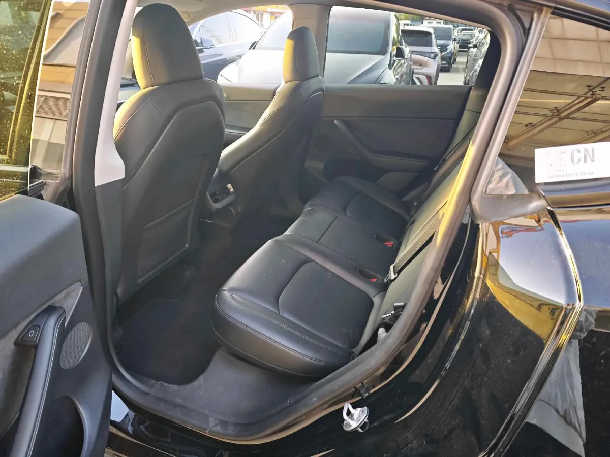 2022 Tesla Model Y BEV 60KWH,autocango,china used car exporter,china ev exporter,chinese used car exporter,chinese used ev exporter