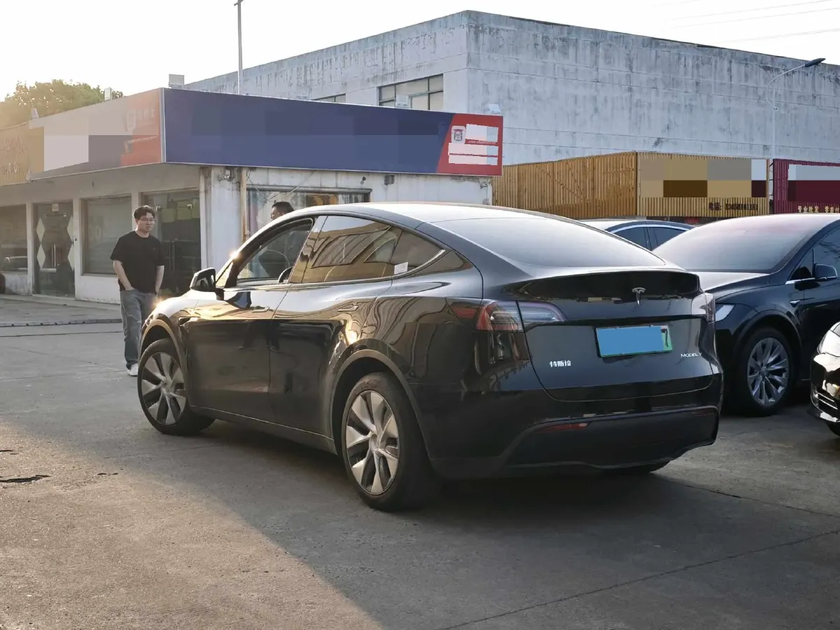 2022 Tesla Model Y BEV 60KWH,autocango,china used car exporter,china ev exporter,chinese used car exporter,chinese used ev exporter