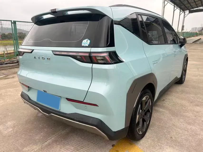 2022 Geely Okavango 1.8T 184HP L4 7DCT,autocango,china used car exporter,china ev exporter,chinese used car exporter,chinese used ev exporter