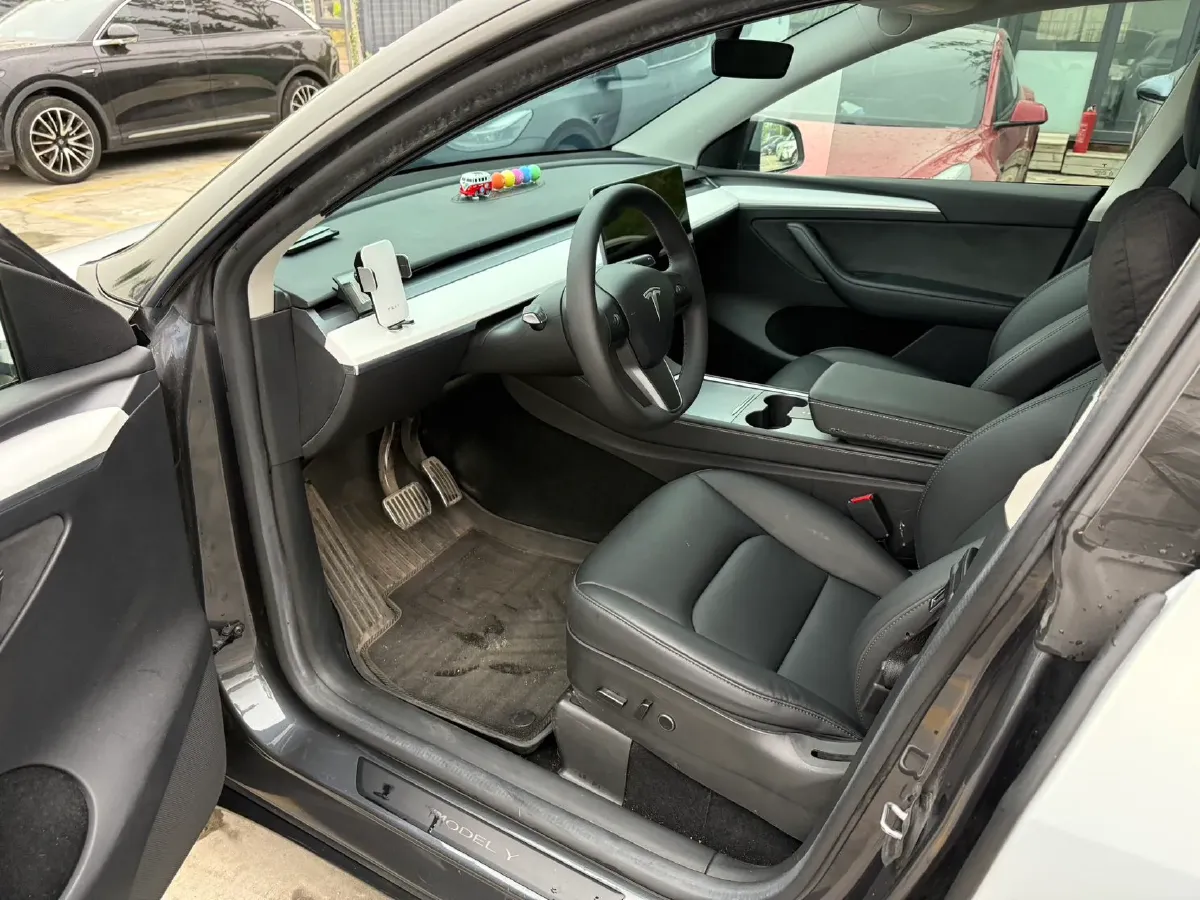 2022 Tesla Model Y BEV 60KWH,autocango,china used car exporter,china ev exporter,chinese used car exporter,chinese used ev exporter