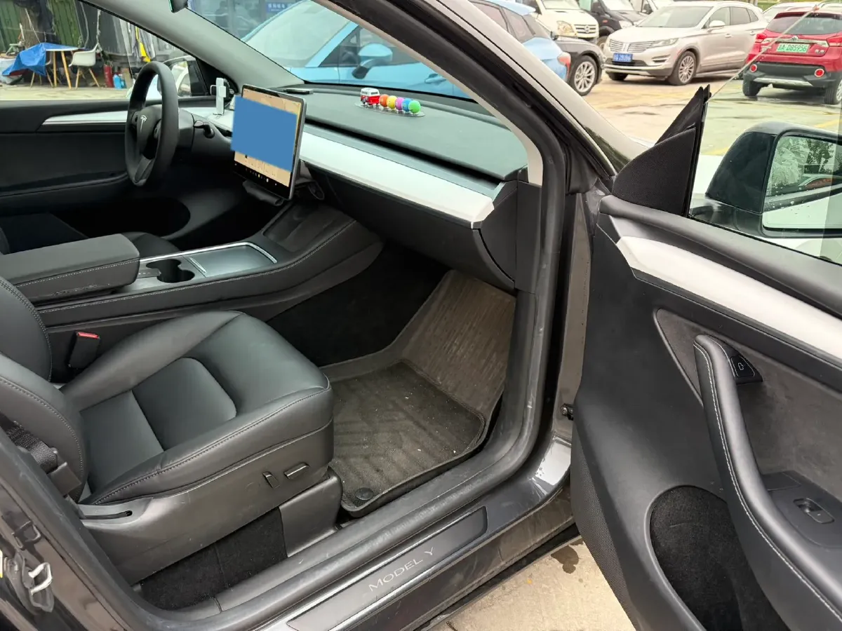 2022 Tesla Model Y BEV 60KWH,autocango,china used car exporter,china ev exporter,chinese used car exporter,chinese used ev exporter