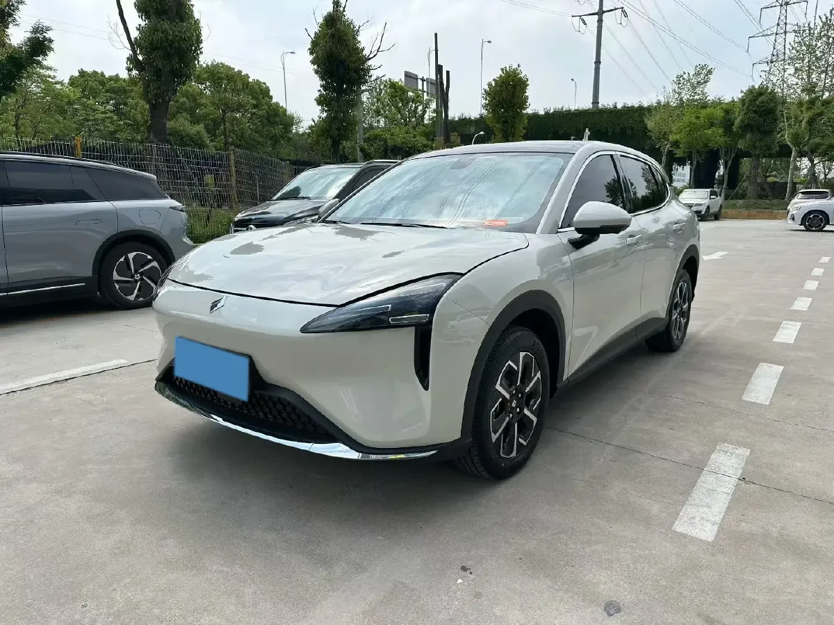 2026 BaoJun E6 BEV,autocango,china used car exporter,china ev exporter,chinese used car exporter,chinese used ev exporter