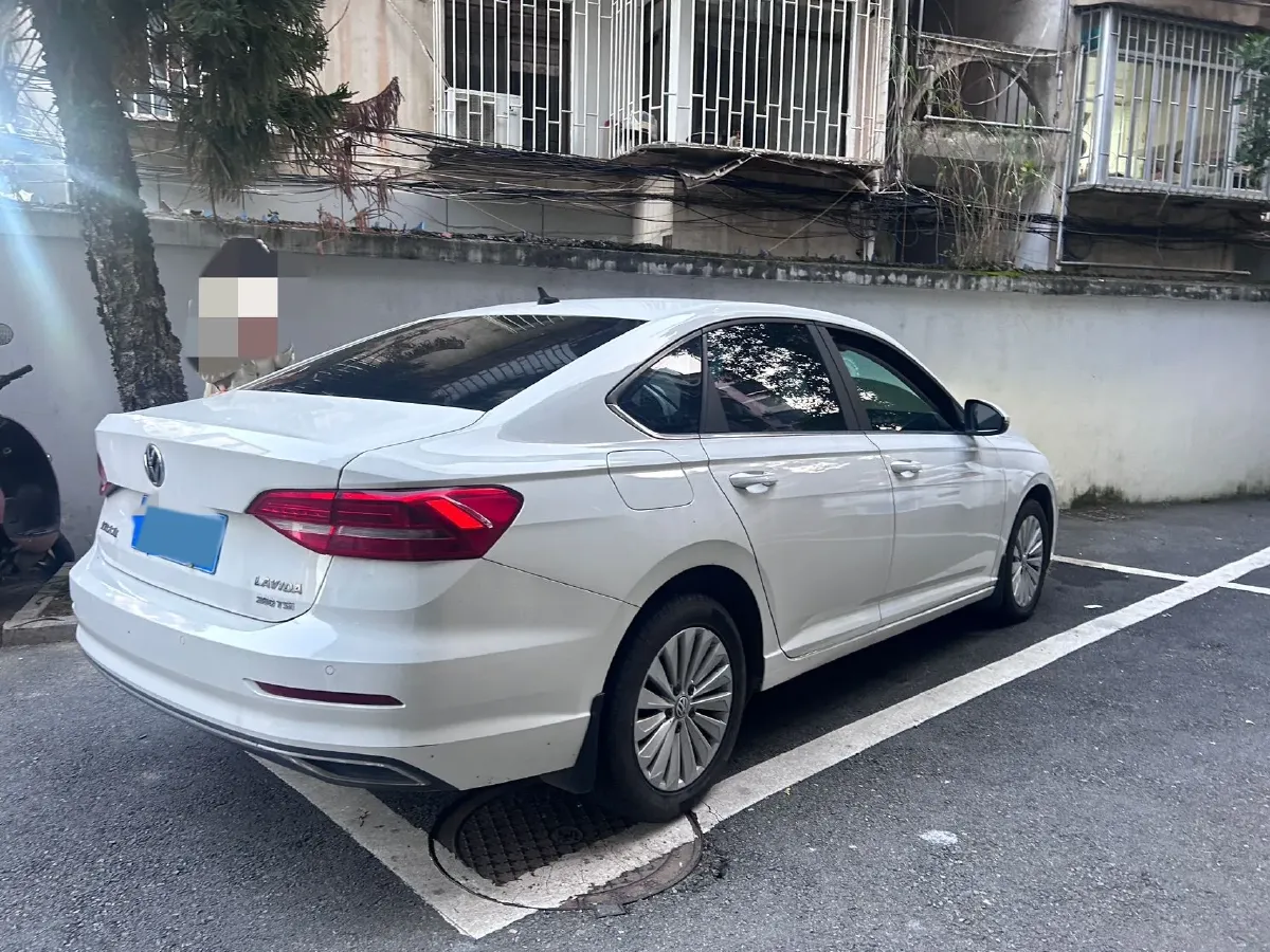 2018 Volkswagen Lavida 1.2T 116HP L4 7DCT,autocango,china used car exporter,china ev exporter,chinese used car exporter,chinese used ev exporter