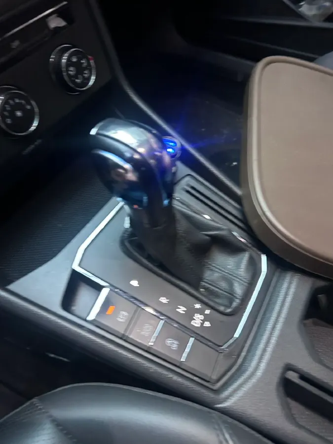 2018 Volkswagen Lavida 1.2T 116HP L4 7DCT,autocango,china used car exporter,china ev exporter,chinese used car exporter,chinese used ev exporter