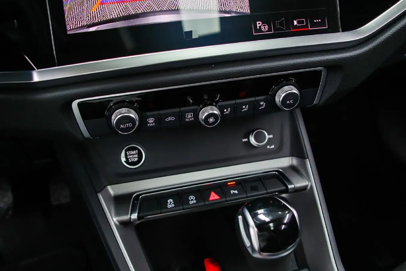 2022 Audi Q3 1.4T 150HP L4 7DCT,autocango,china used car exporter,china ev exporter,chinese used car exporter,chinese used ev exporter