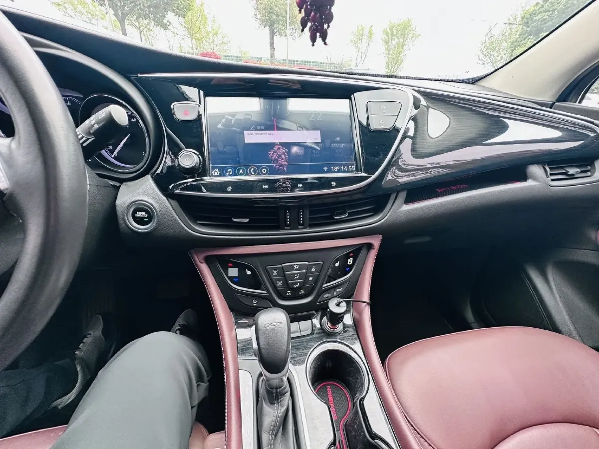 2021 Buick EnvisionPlus 1.5T 169HP L4 7DCT,autocango,china used car exporter,china ev exporter,chinese used car exporter,chinese used ev exporter