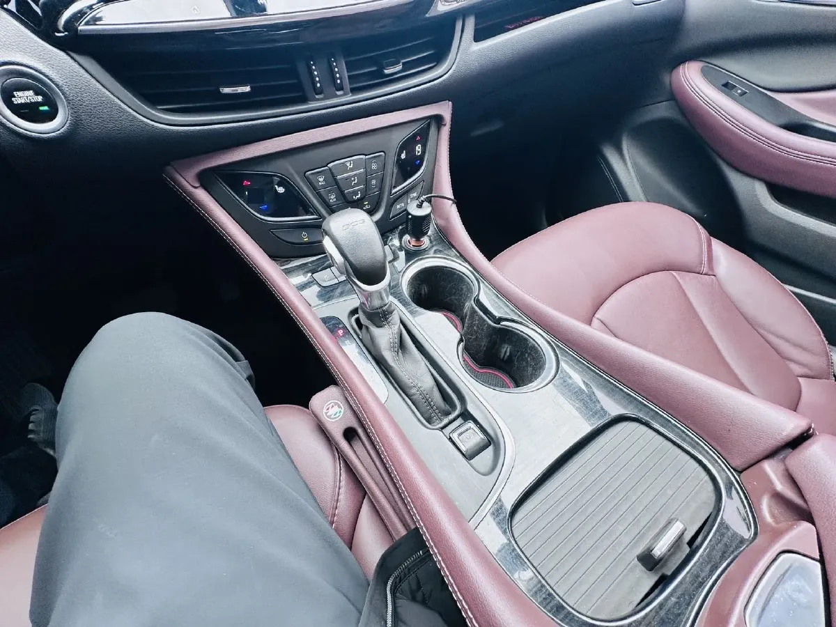 2021 Buick EnvisionPlus 1.5T 169HP L4 7DCT,autocango,china used car exporter,china ev exporter,chinese used car exporter,chinese used ev exporter