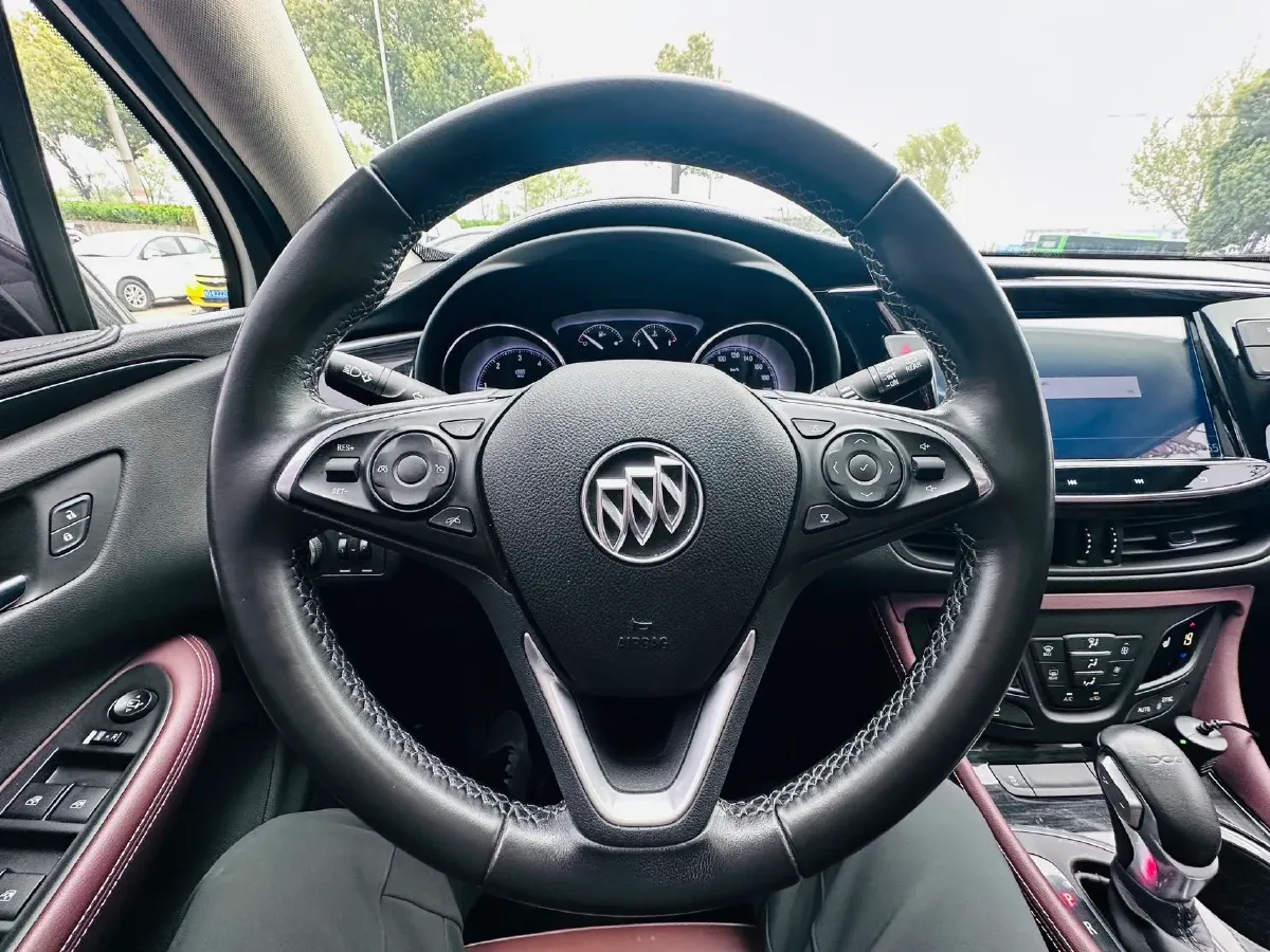 2021 Buick EnvisionPlus 1.5T 169HP L4 7DCT,autocango,china used car exporter,china ev exporter,chinese used car exporter,chinese used ev exporter
