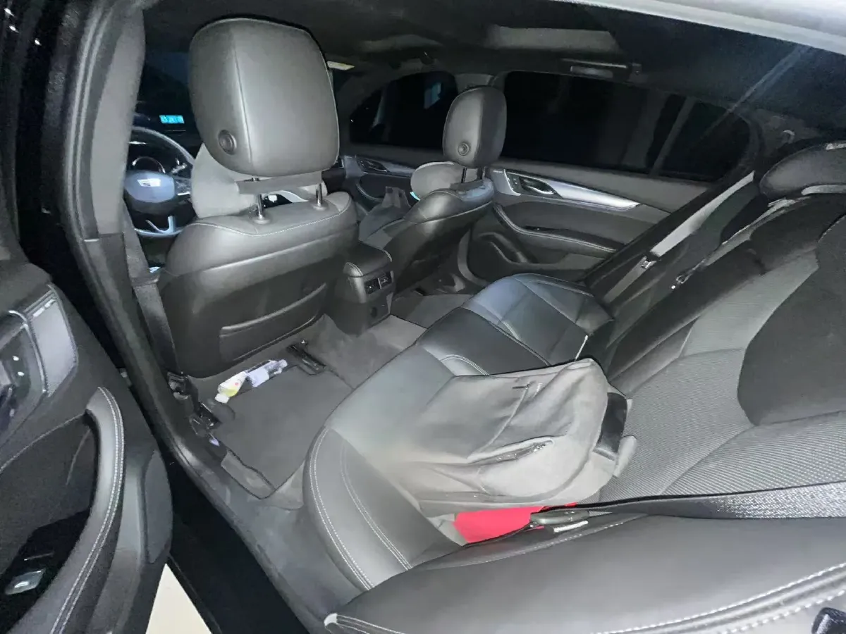 2022 Cadillac CT5 2.0T 237HP L4 10AT,autocango,china used car exporter,china ev exporter,chinese used car exporter,chinese used ev exporter