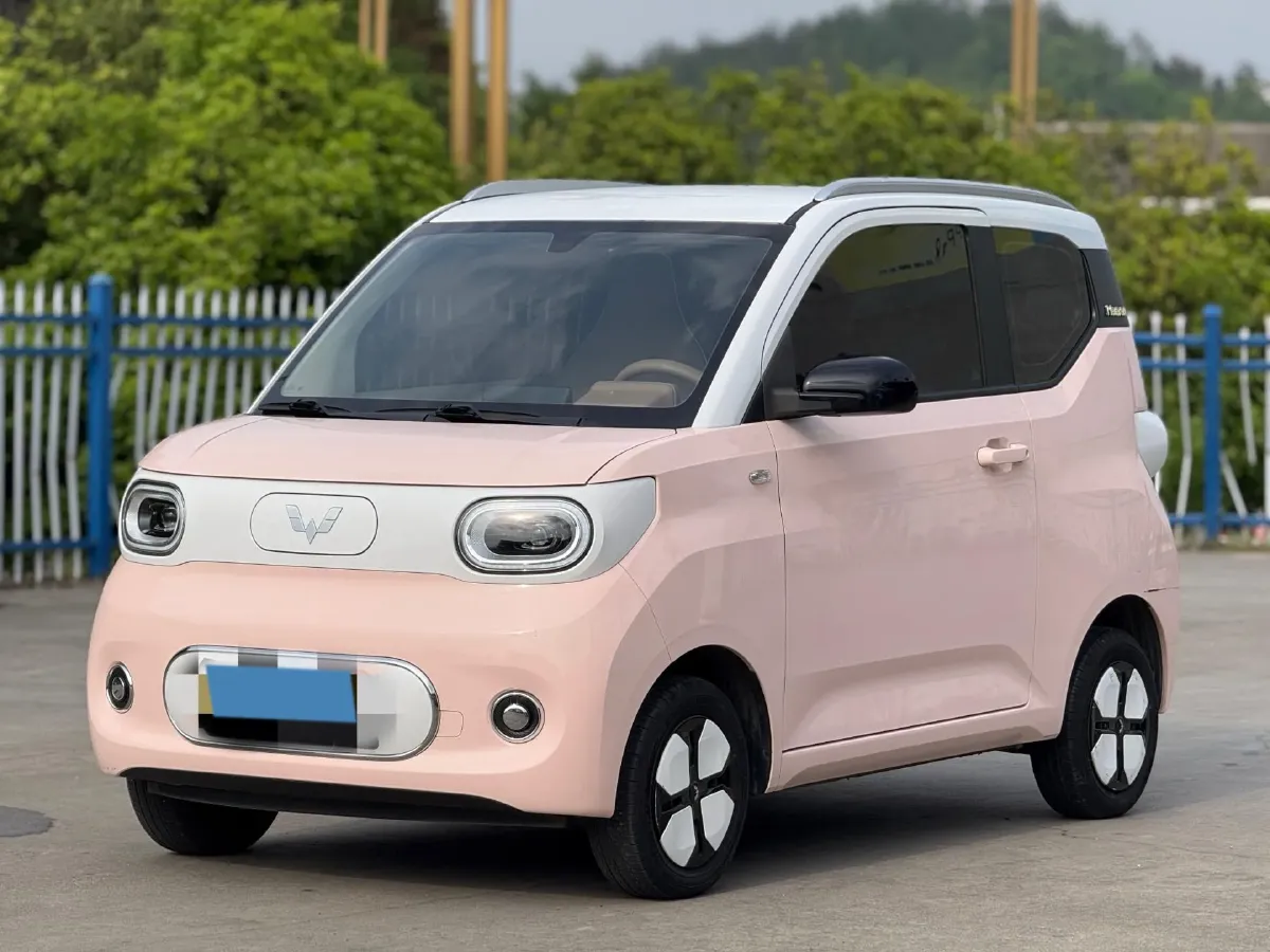 2024 WuLing HongGuang MINI EV BEV 17.3KWH,autocango,china used car exporter,china ev exporter,chinese used car exporter,chinese used ev exporter