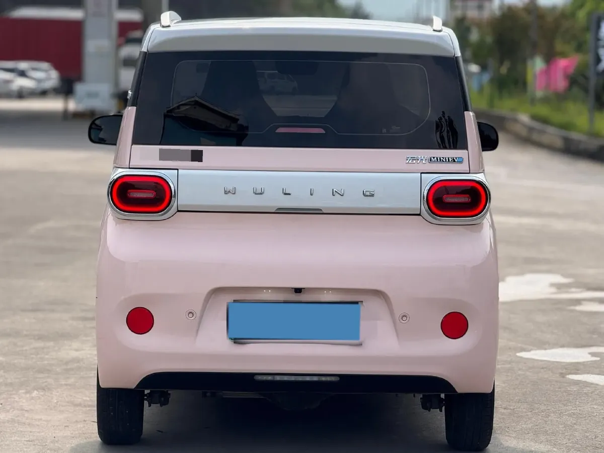 2024 WuLing HongGuang MINI EV BEV 17.3KWH,autocango,china used car exporter,china ev exporter,chinese used car exporter,chinese used ev exporter