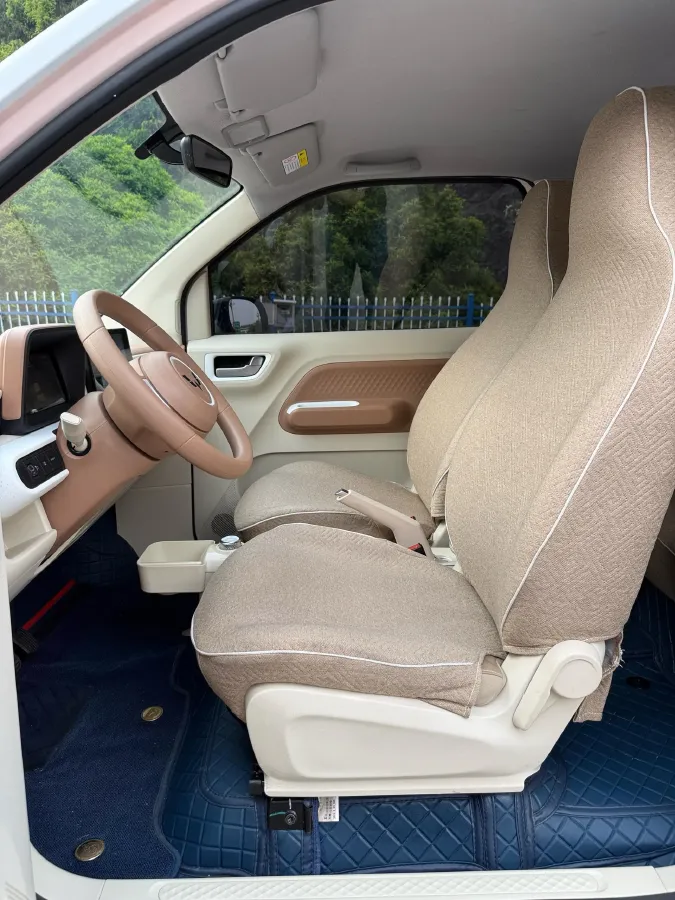 2024 WuLing HongGuang MINI EV BEV 17.3KWH,autocango,china used car exporter,china ev exporter,chinese used car exporter,chinese used ev exporter