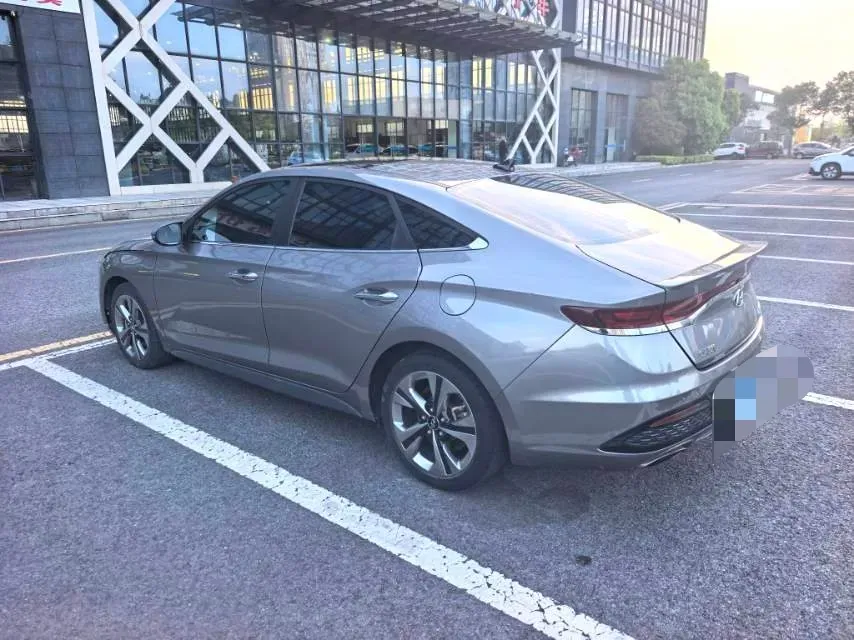 2019 Hyundai La Festa 1.6T 204HP L4 7DCT,autocango,china used car exporter,china ev exporter,chinese used car exporter,chinese used ev exporter