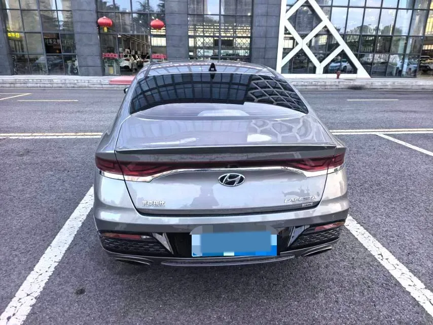 2019 Hyundai La Festa 1.6T 204HP L4 7DCT,autocango,china used car exporter,china ev exporter,chinese used car exporter,chinese used ev exporter