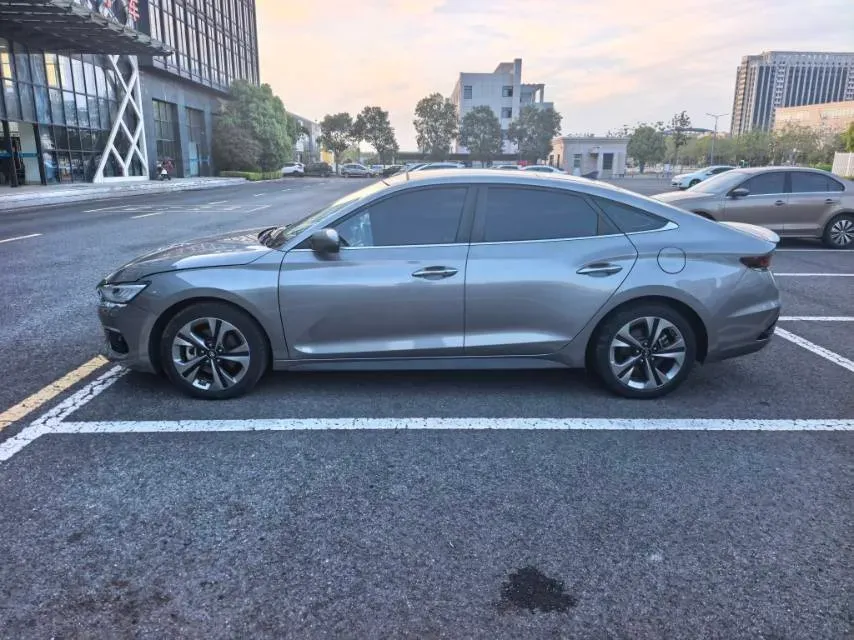 2019 Hyundai La Festa 1.6T 204HP L4 7DCT,autocango,china used car exporter,china ev exporter,chinese used car exporter,chinese used ev exporter