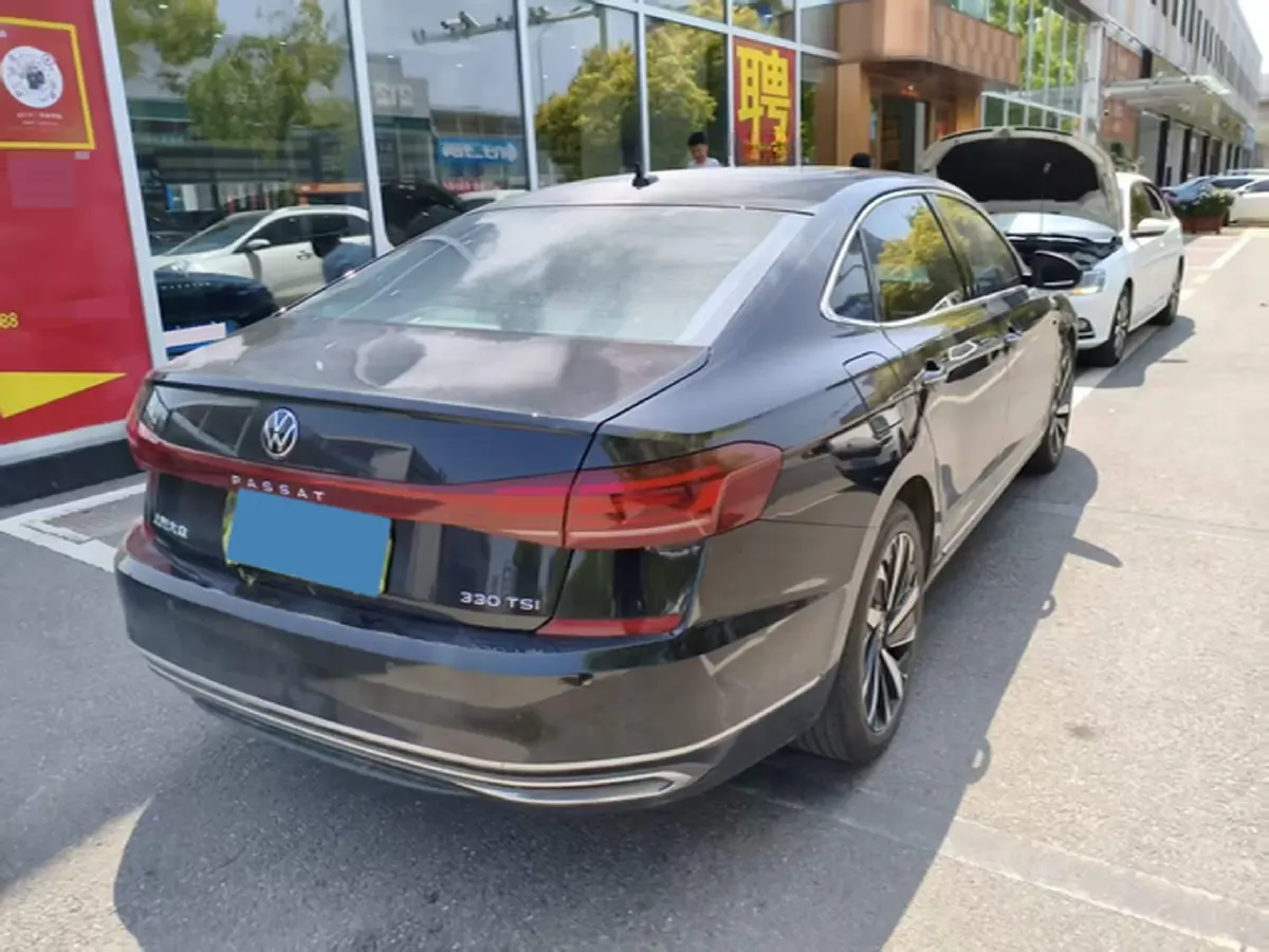 2023 Volkswagen Passat 2.0T 186HP L4 7DCT,autocango,china used car exporter,china ev exporter,chinese used car exporter,chinese used ev exporter