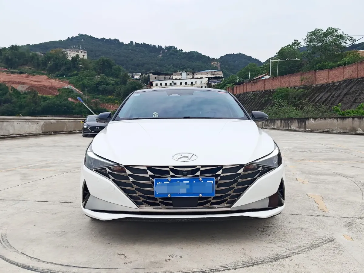 2023 Hyundai Elantra 1.5L 115HP L4 CVT,autocango,china used car exporter,china ev exporter,chinese used car exporter,chinese used ev exporter