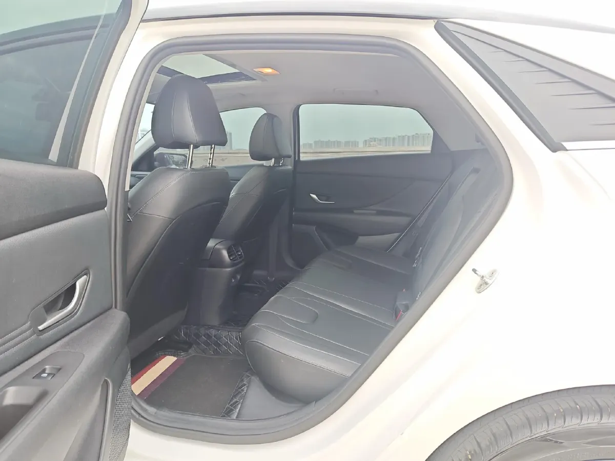 2023 Hyundai Elantra 1.5L 115HP L4 CVT,autocango,china used car exporter,china ev exporter,chinese used car exporter,chinese used ev exporter