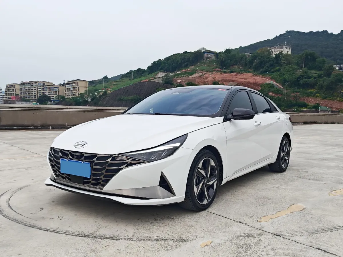 2023 Hyundai Elantra 1.5L 115HP L4 CVT,autocango,china used car exporter,china ev exporter,chinese used car exporter,chinese used ev exporter