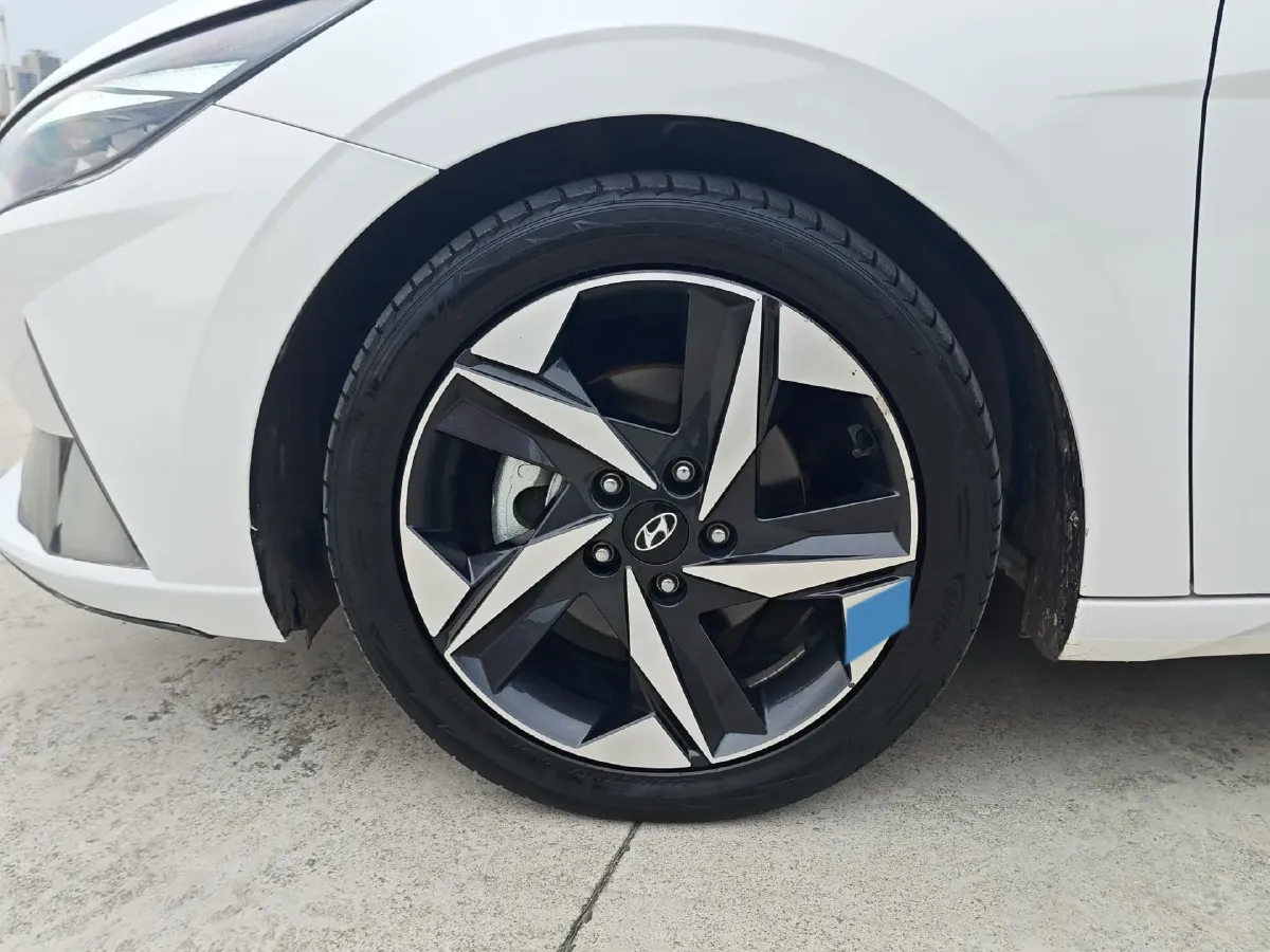 2023 Hyundai Elantra 1.5L 115HP L4 CVT,autocango,china used car exporter,china ev exporter,chinese used car exporter,chinese used ev exporter