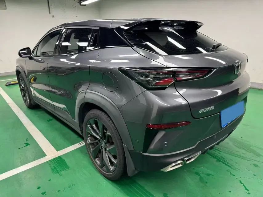 2020 ChangAn UNI-T 1.5T 180HP L4 7DCT,autocango,china used car exporter,china ev exporter,chinese used car exporter,chinese used ev exporter