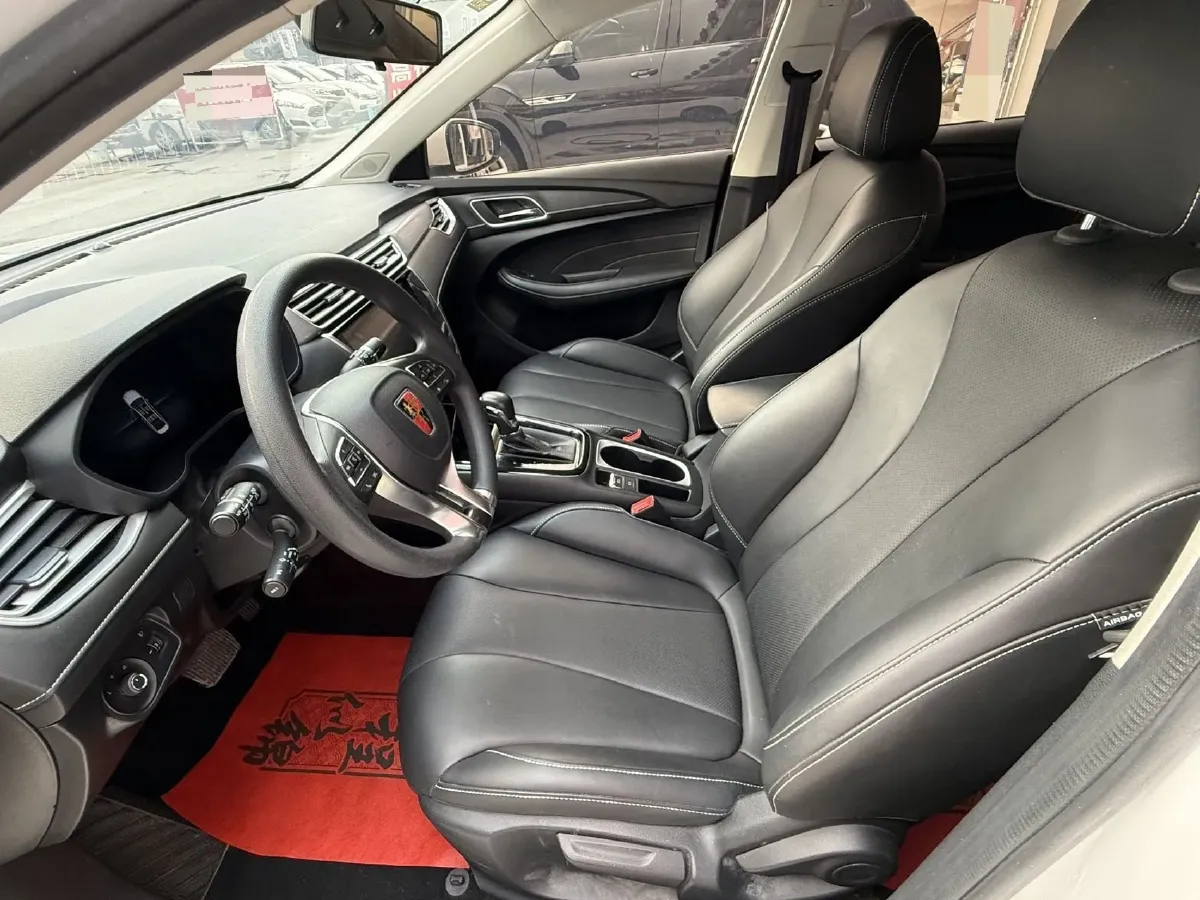 2020 Roewe i5 1.5L 120HP L4 CVT,autocango,china used car exporter,china ev exporter,chinese used car exporter,chinese used ev exporter