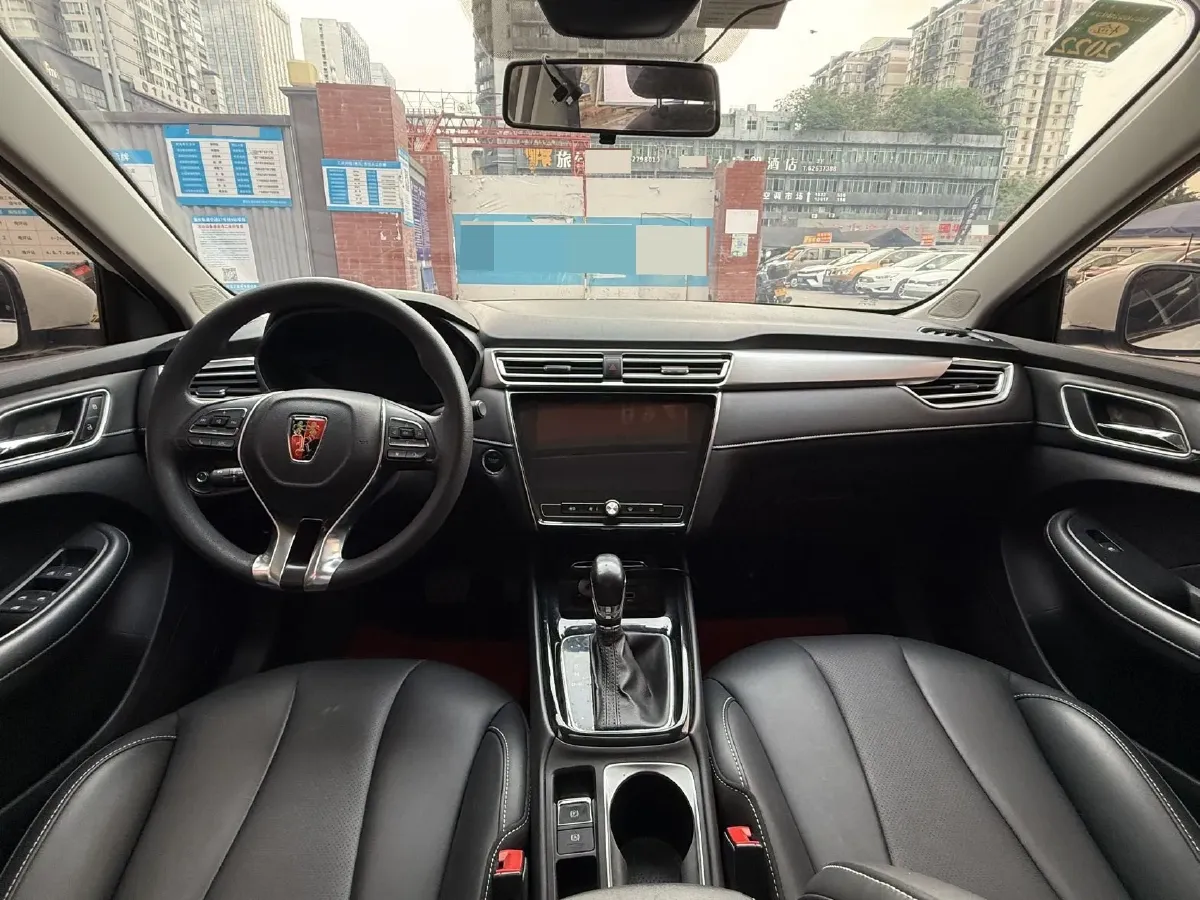 2020 Roewe i5 1.5L 120HP L4 CVT,autocango,china used car exporter,china ev exporter,chinese used car exporter,chinese used ev exporter