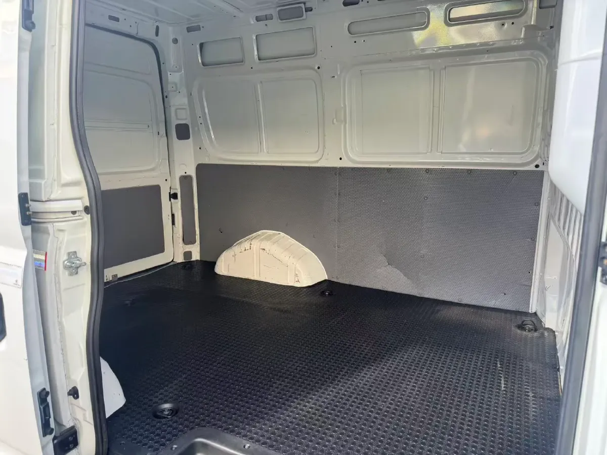 2021 DongFeng DFAC YuFeng 2.3T 136HP L4 6MT,autocango,china used car exporter,china ev exporter,chinese used car exporter,chinese used ev exporter