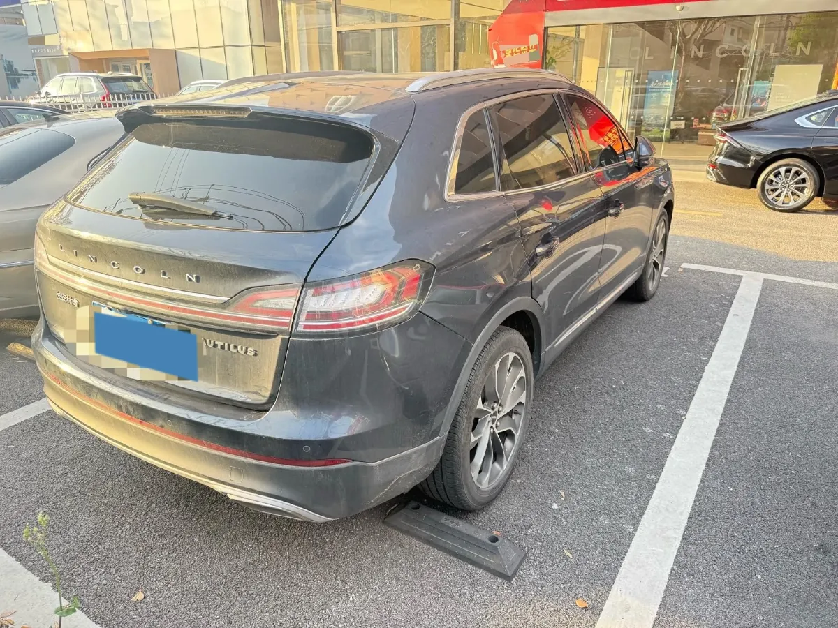 2021 Lincoln Nautilus 2.0T 245HP L4 8AT,autocango,china used car exporter,china ev exporter,chinese used car exporter,chinese used ev exporter