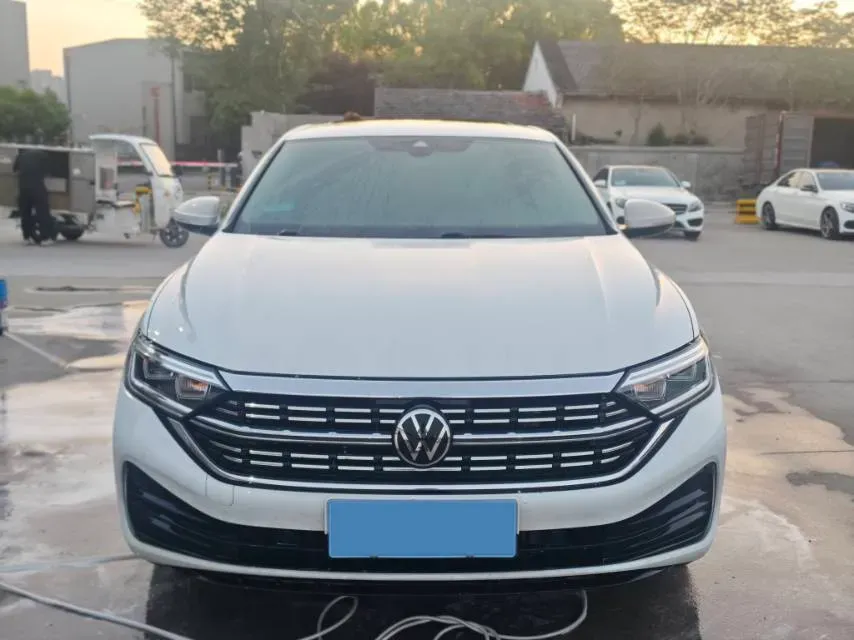 2023 Volkswagen Sagitar 1.5T 160HP L4 7DCT,autocango,china used car exporter,china ev exporter,chinese used car exporter,chinese used ev exporter