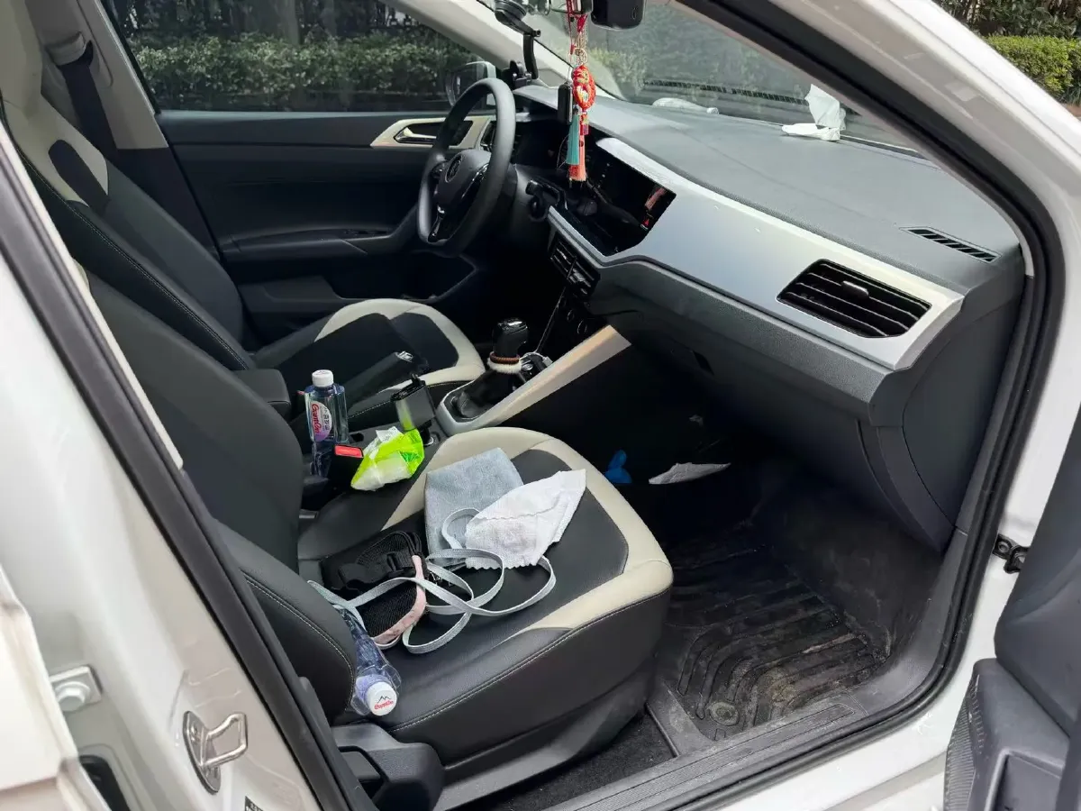 2023 Volkswagen Polo 1.5L 110HP L4 6AT,autocango,china used car exporter,china ev exporter,chinese used car exporter,chinese used ev exporter