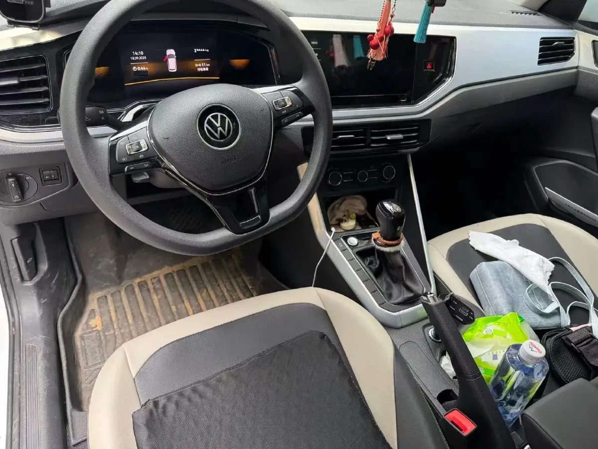 2023 Volkswagen Polo 1.5L 110HP L4 6AT,autocango,china used car exporter,china ev exporter,chinese used car exporter,chinese used ev exporter