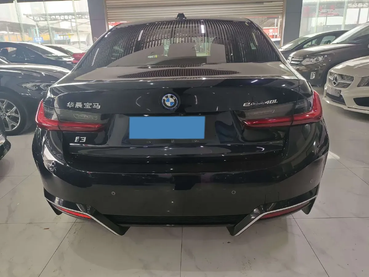 2024 BMW i3 BEV 79.05KWH,autocango,china used car exporter,china ev exporter,chinese used car exporter,chinese used ev exporter