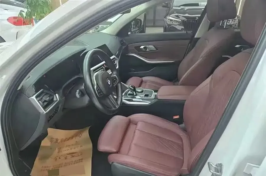 2023 BMW 3 Series 2.0T 156HP L4 8AT,autocango,china used car exporter,china ev exporter,chinese used car exporter,chinese used ev exporter