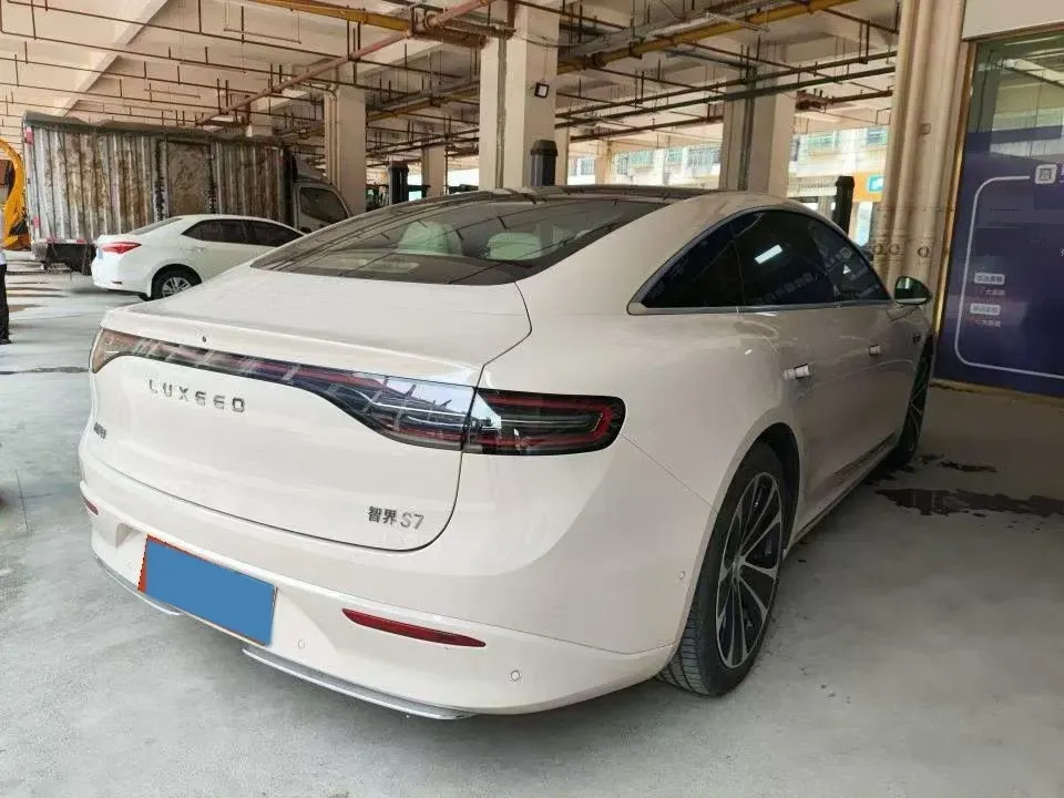 2025 Luxeed S7 BEV 100KWH,autocango,china used car exporter,china ev exporter,chinese used car exporter,chinese used ev exporter