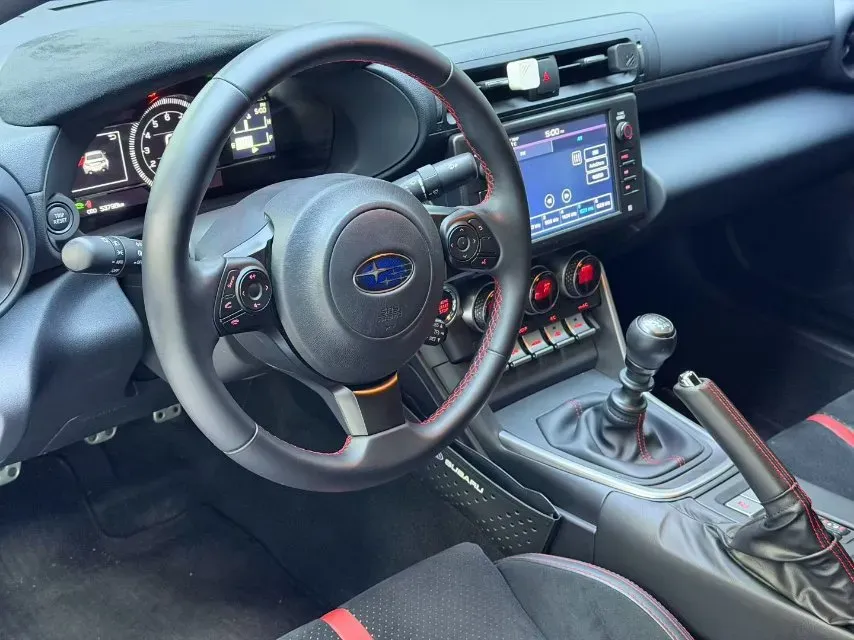 2022 Subaru BRZ 2.4L 234HP H4 6MT,autocango,china used car exporter,china ev exporter,chinese used car exporter,chinese used ev exporter