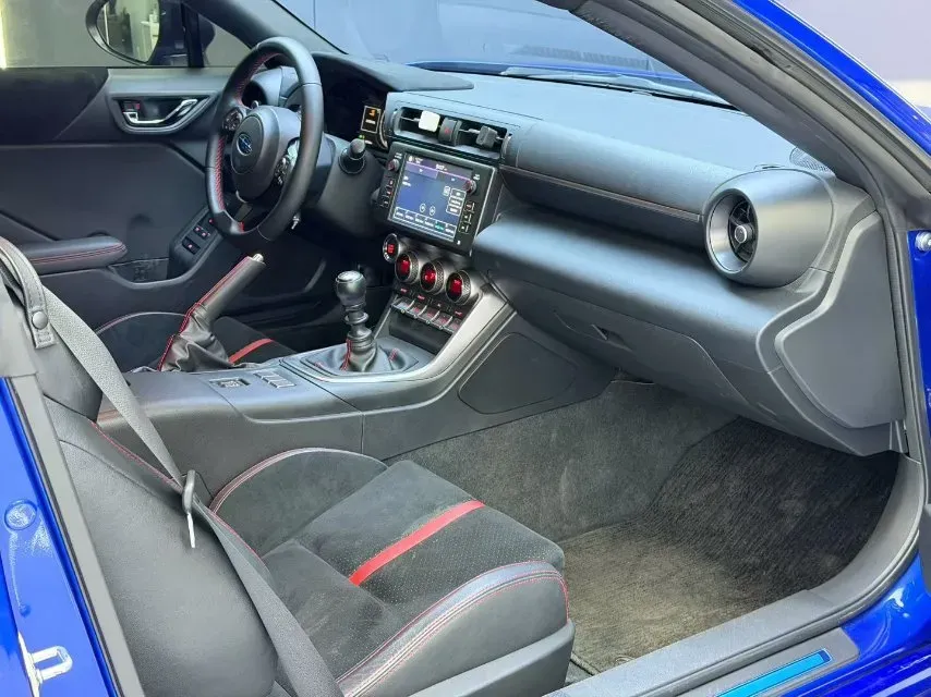 2022 Subaru BRZ 2.4L 234HP H4 6MT,autocango,china used car exporter,china ev exporter,chinese used car exporter,chinese used ev exporter