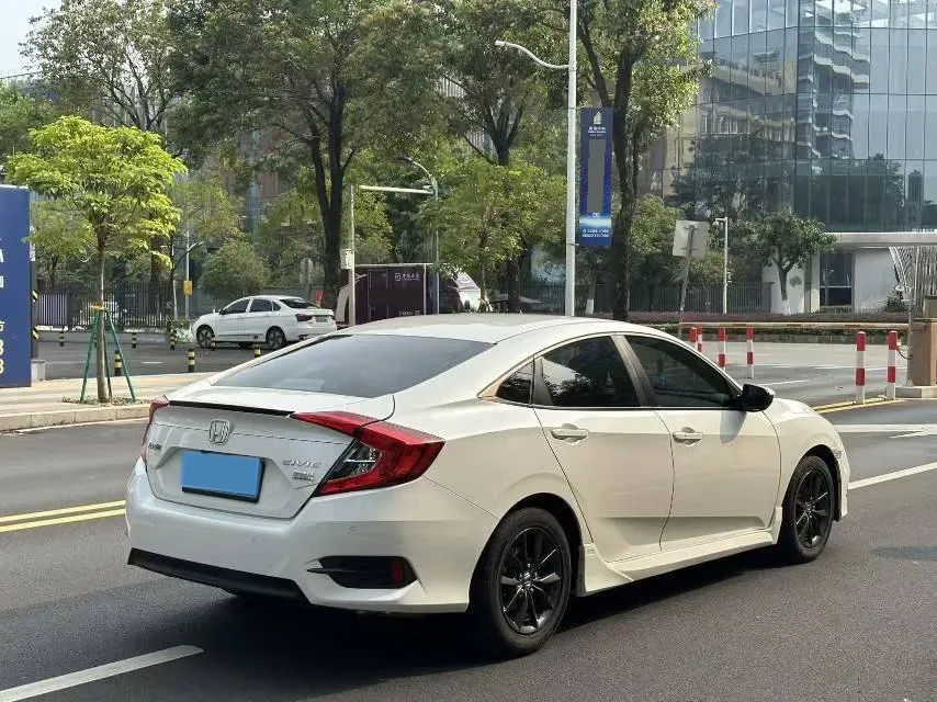 2019 Honda Civic 1.5T 177HP L4 CVT,autocango,china used car exporter,china ev exporter,chinese used car exporter,chinese used ev exporter