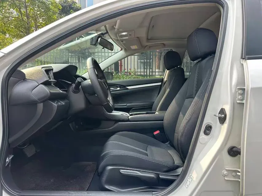 2019 Honda Civic 1.5T 177HP L4 CVT,autocango,china used car exporter,china ev exporter,chinese used car exporter,chinese used ev exporter