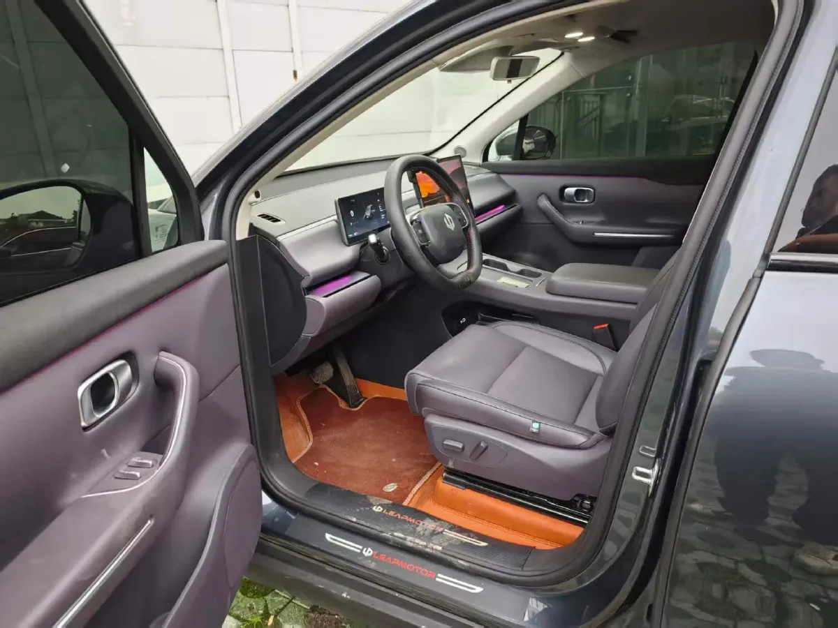 2024 Leapmotor C10 BEV 69.9KWH,autocango,china used car exporter,china ev exporter,chinese used car exporter,chinese used ev exporter