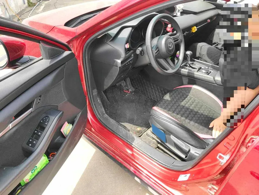 2020 Mazda 3 Axela 1.5L 117HP L4 6AT,autocango,china used car exporter,china ev exporter,chinese used car exporter,chinese used ev exporter