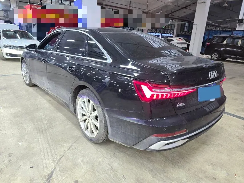 2023 Audi A6L 2.0T 245HP L4 7DCT,autocango,china used car exporter,china ev exporter,chinese used car exporter,chinese used ev exporter