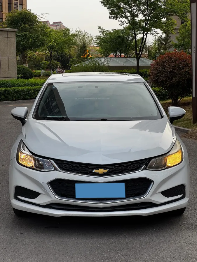 2018 Chevrolet Cruze 1.5L 114HP L4 6AT,autocango,china used car exporter,china ev exporter,chinese used car exporter,chinese used ev exporter