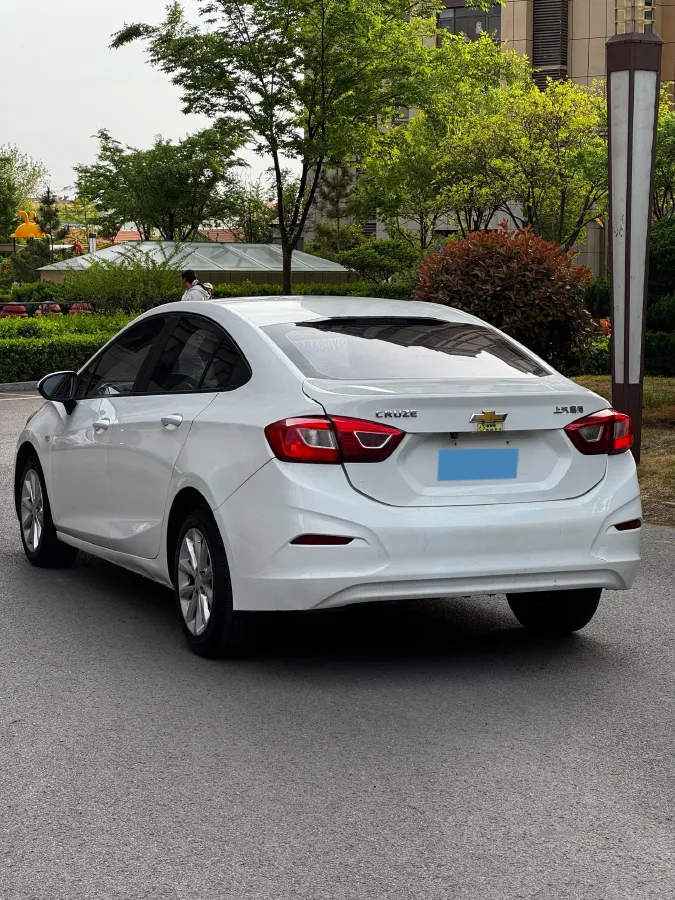 2018 Chevrolet Cruze 1.5L 114HP L4 6AT,autocango,china used car exporter,china ev exporter,chinese used car exporter,chinese used ev exporter