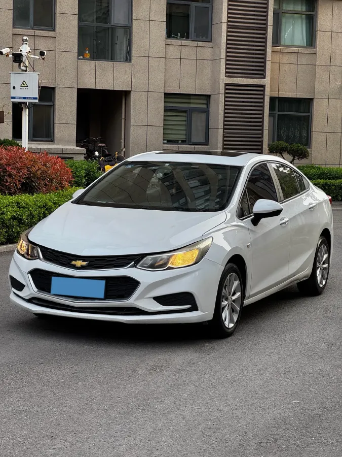 2018 Chevrolet Cruze 1.5L 114HP L4 6AT,autocango,china used car exporter,china ev exporter,chinese used car exporter,chinese used ev exporter